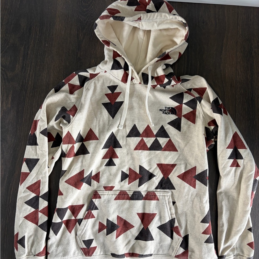 The North Face Women's Geometric Cream and Black Hoodie